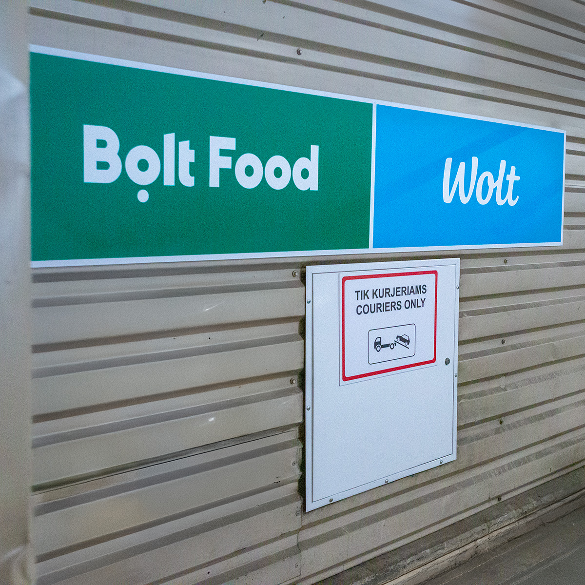 CUP_Bolt Wolt 2a_20260326_1_1200_1200