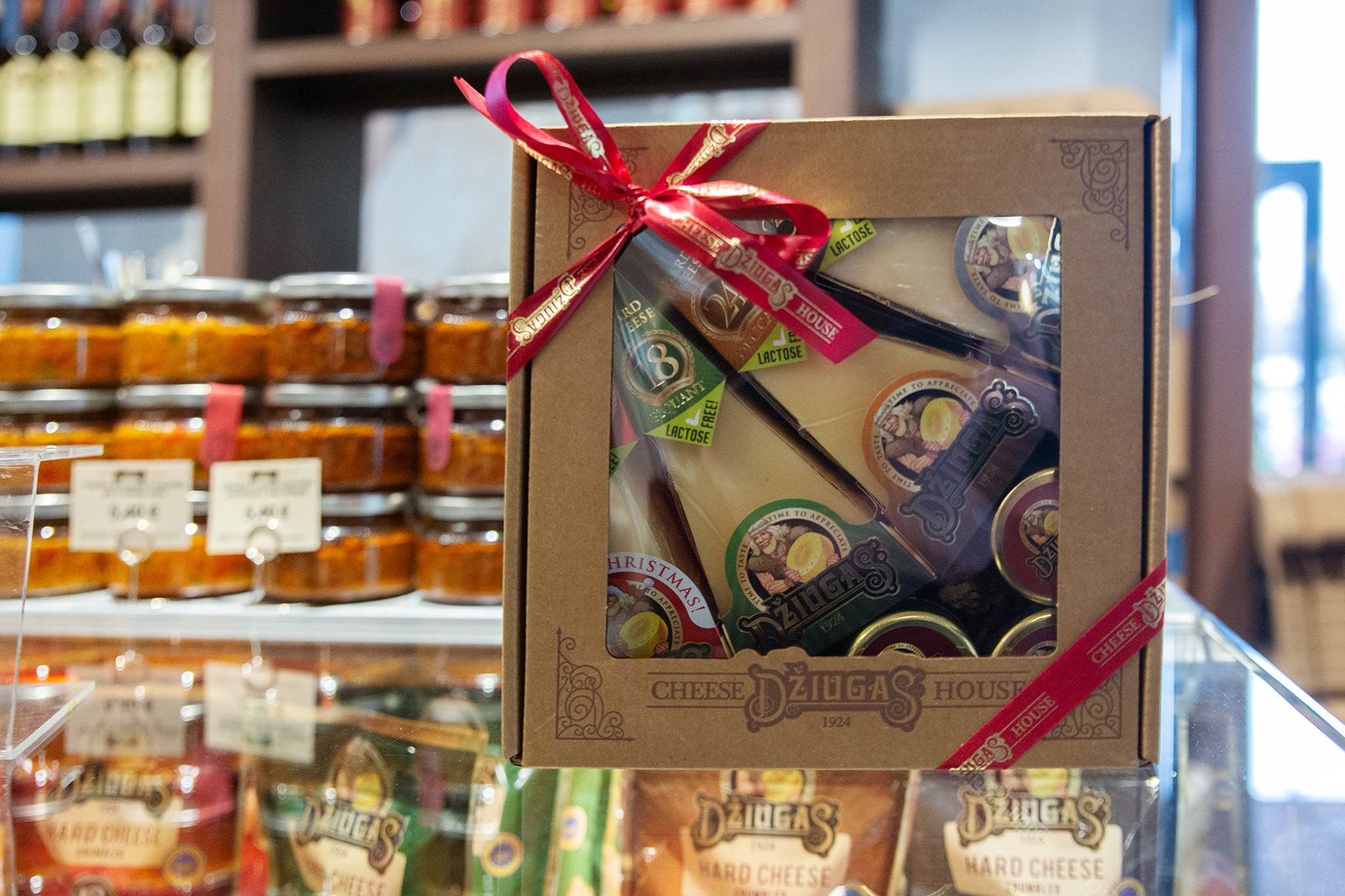 CUP_Kalediniams stalui_naujiena_20251212_15