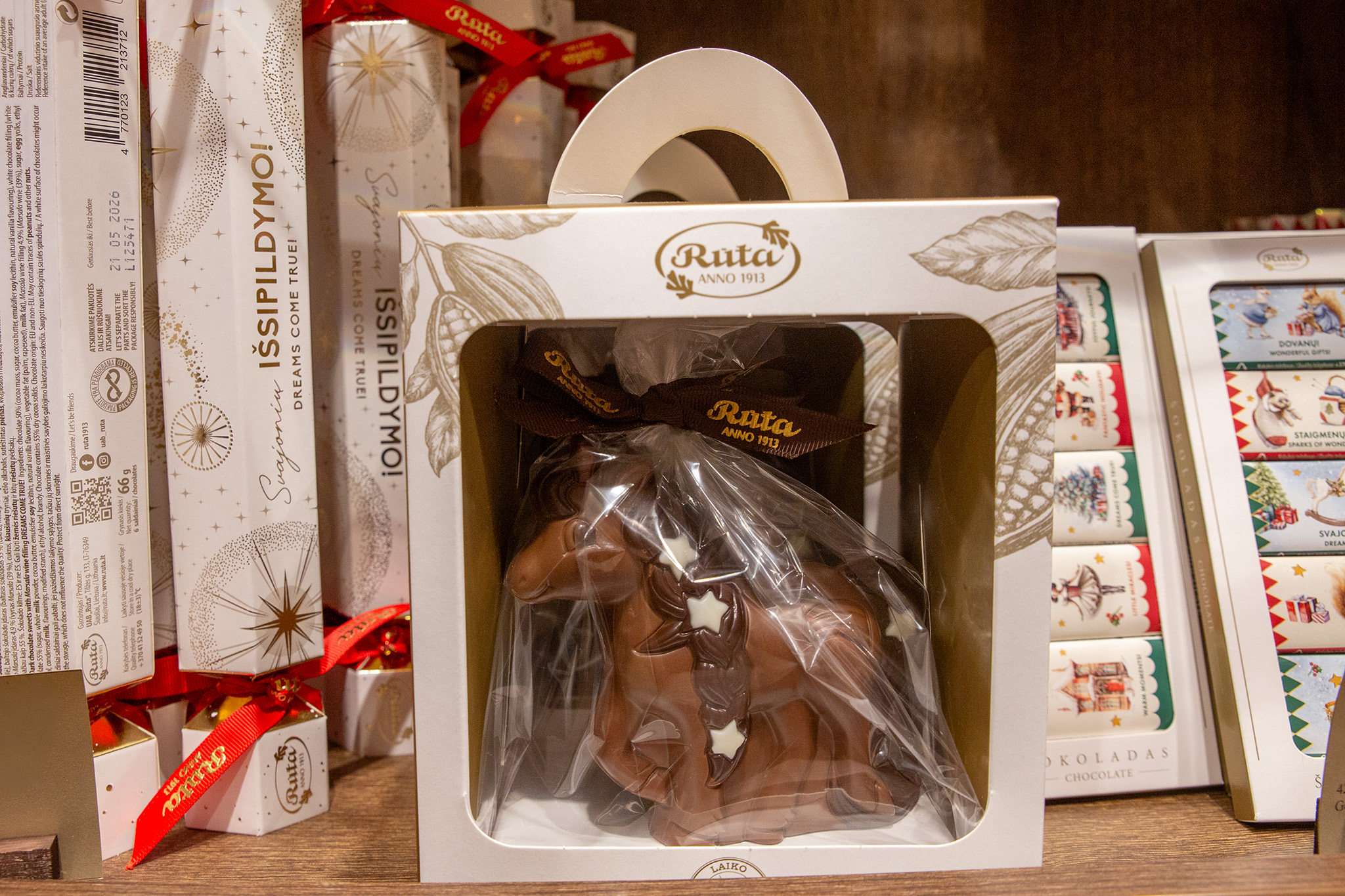 CUP_Kalediniams stalui_naujiena_20251212_3