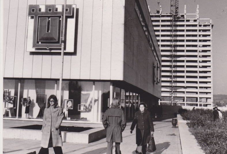 The history of the longest operating shopping centre in Vilnius
