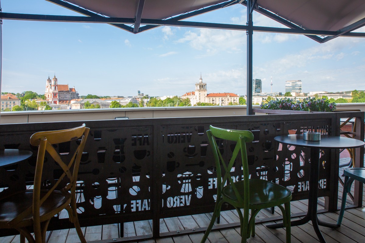 cup-vero cafe-terasa-nuotrauka3